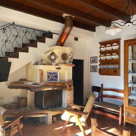Aventina Holiday Home Burcei Экстерьер фото