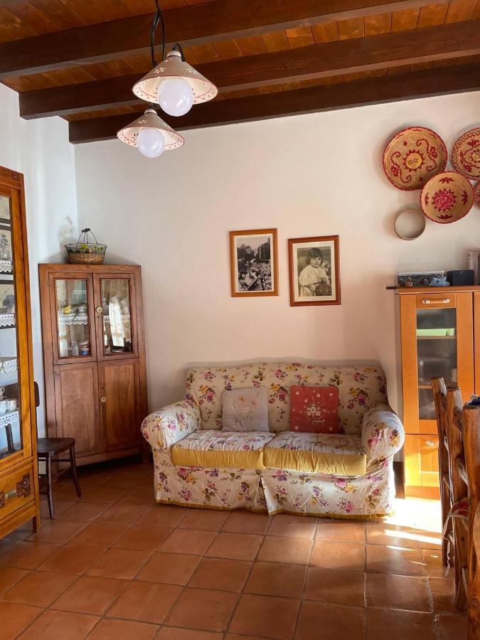 Aventina Holiday Home Burcei Экстерьер фото