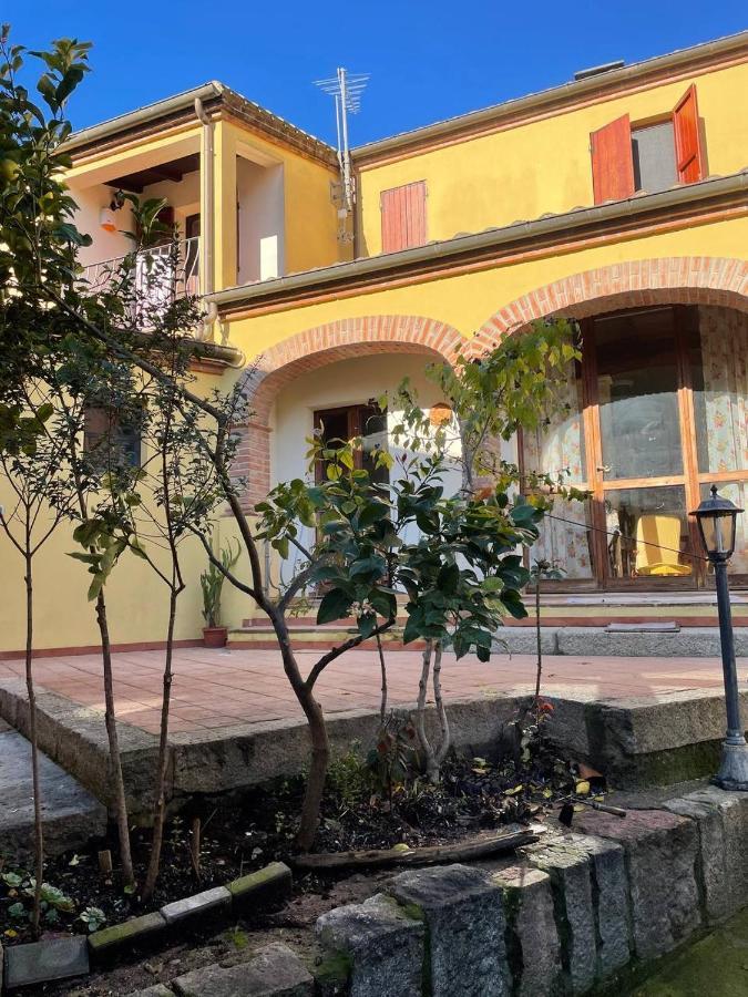 Aventina Holiday Home Burcei Экстерьер фото
